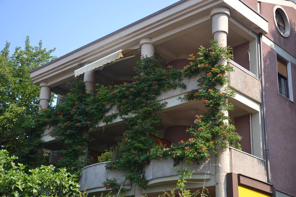 Villa Forum Ohrid Bagian luar foto