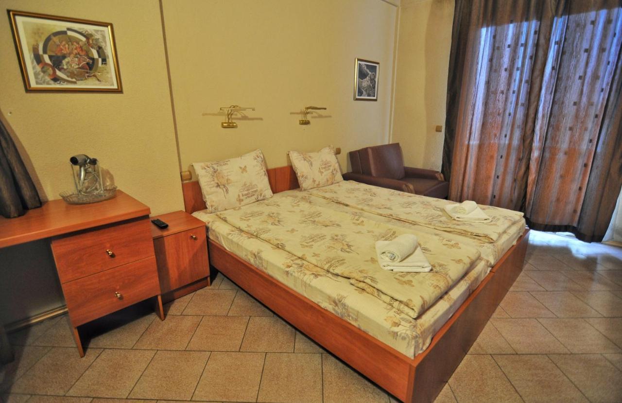 Villa Forum Ohrid Bagian luar foto
